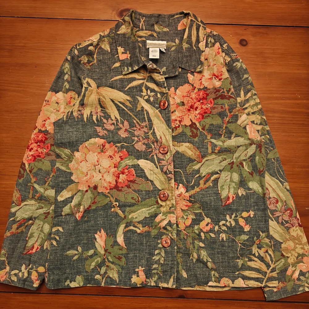Floral Shacket Womens M Wood Button Hydrangea Garden Girl Coldwater Creek Cotton